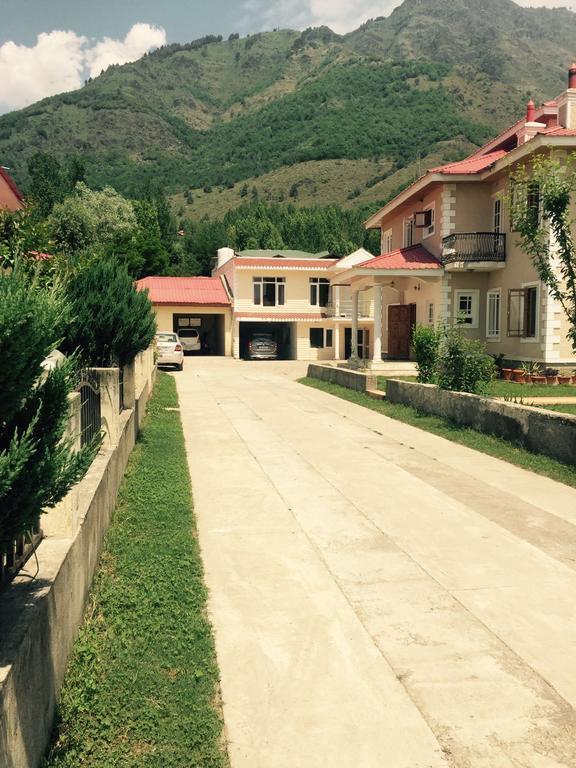 Shalimar Heights Hotel Srinagar  Exterior photo